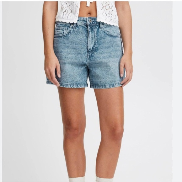 ICHI Light Blue Denim Shorts Size 36 UK waist 30” - Picture 9 of 9